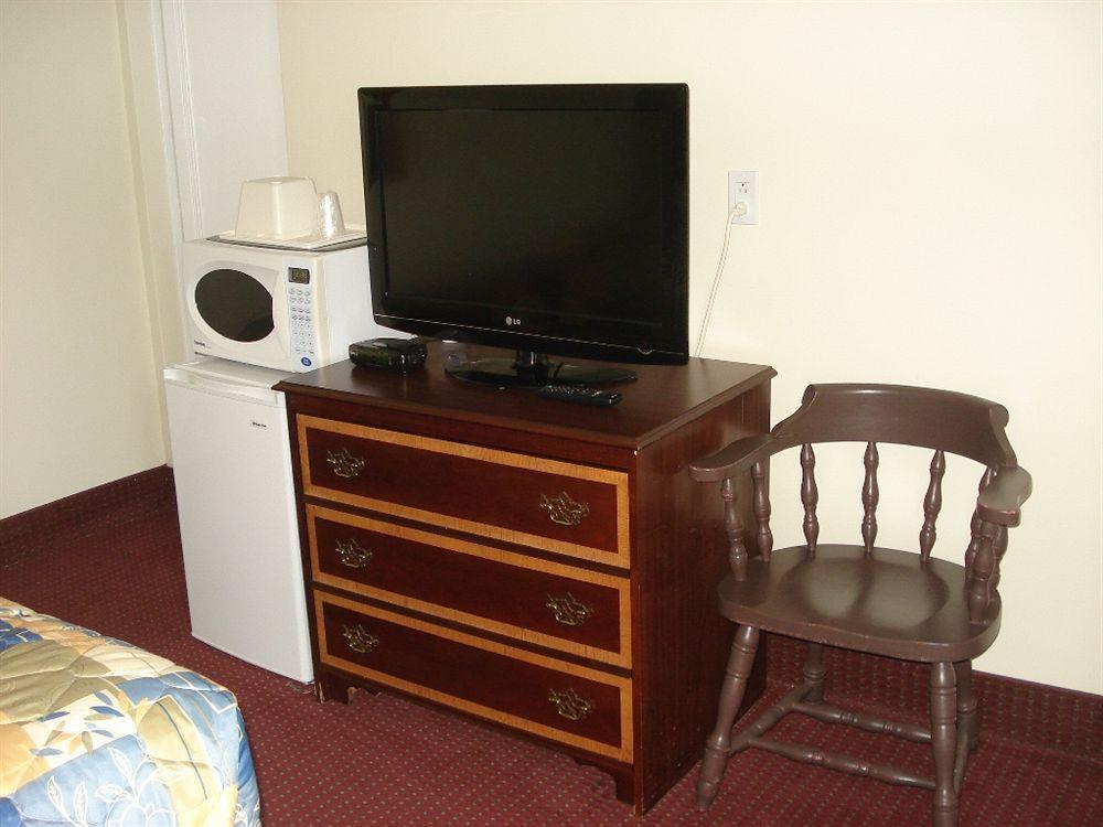 Lincoln Motel Sturgeon Falls Extérieur photo