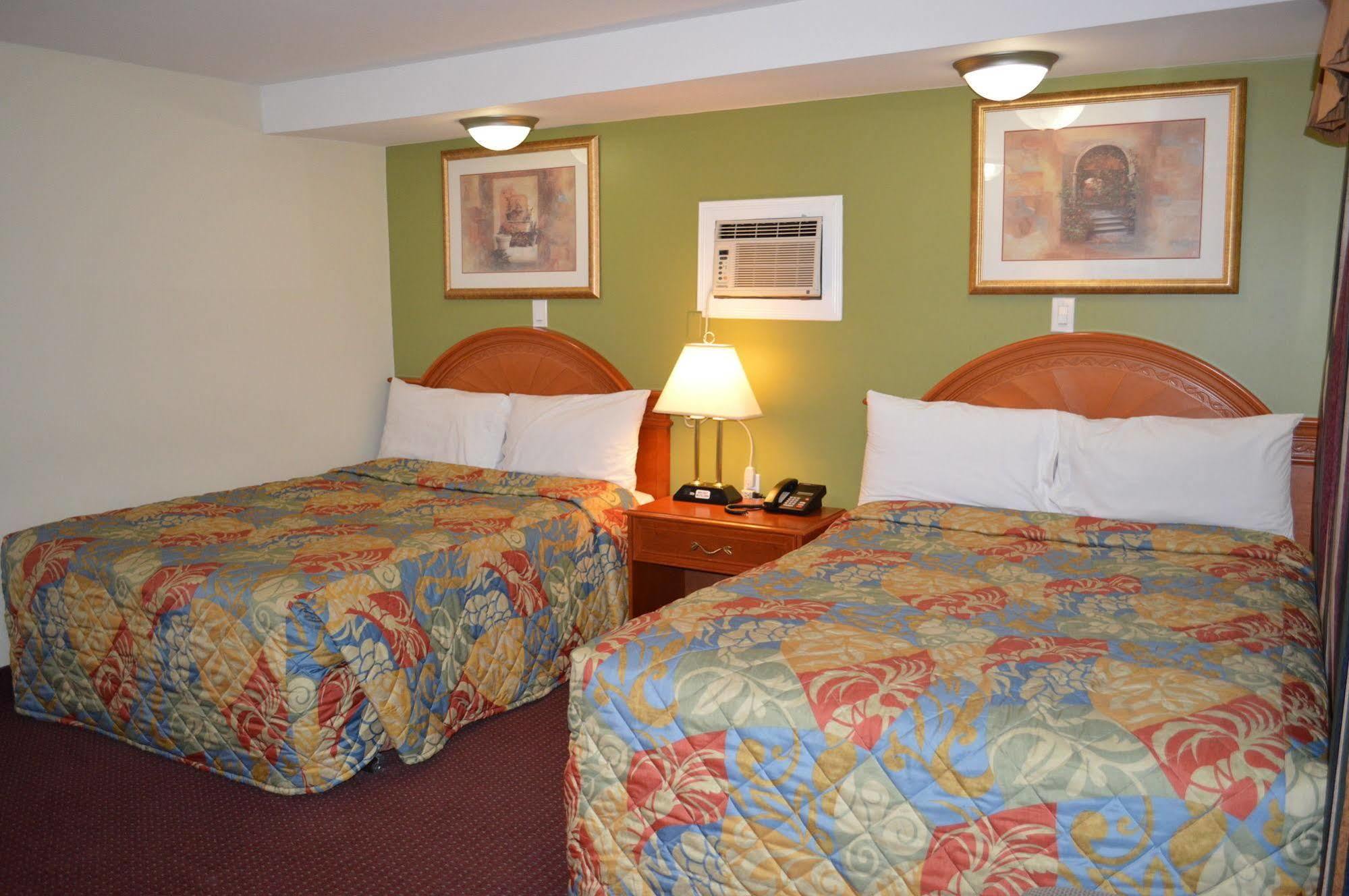 Lincoln Motel Sturgeon Falls Extérieur photo